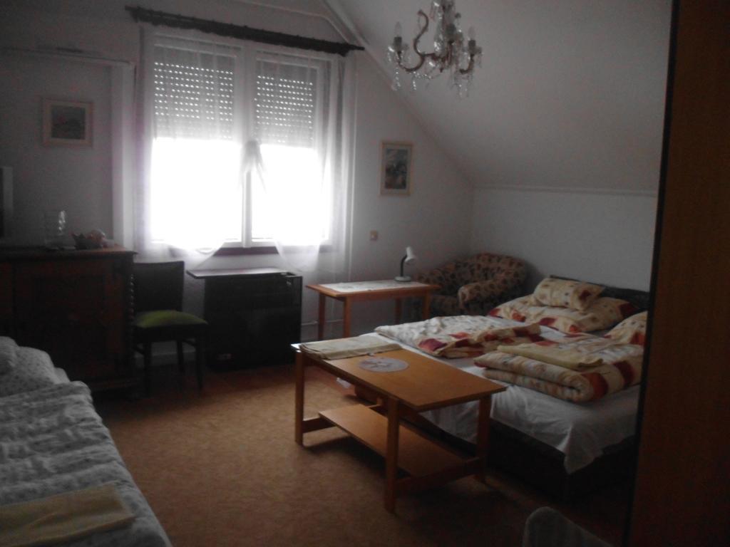 Sarkadi Apartman Hajdúszoboszló Eksteriør bilde